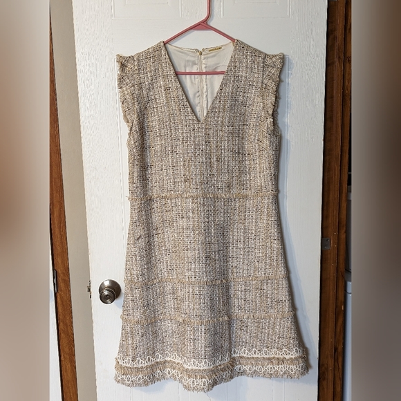 Elie Tahari Dresses & Skirts - Ellie Tahari Dress.  A167